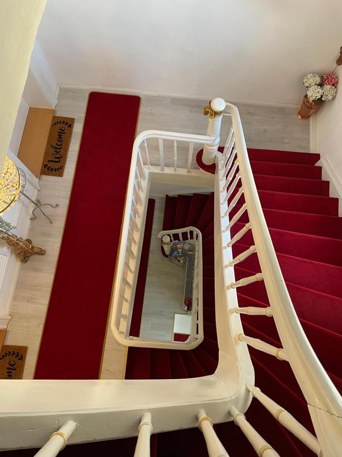 Апартаменты Boutique Haus Sissi Фюссен Экстерьер фото